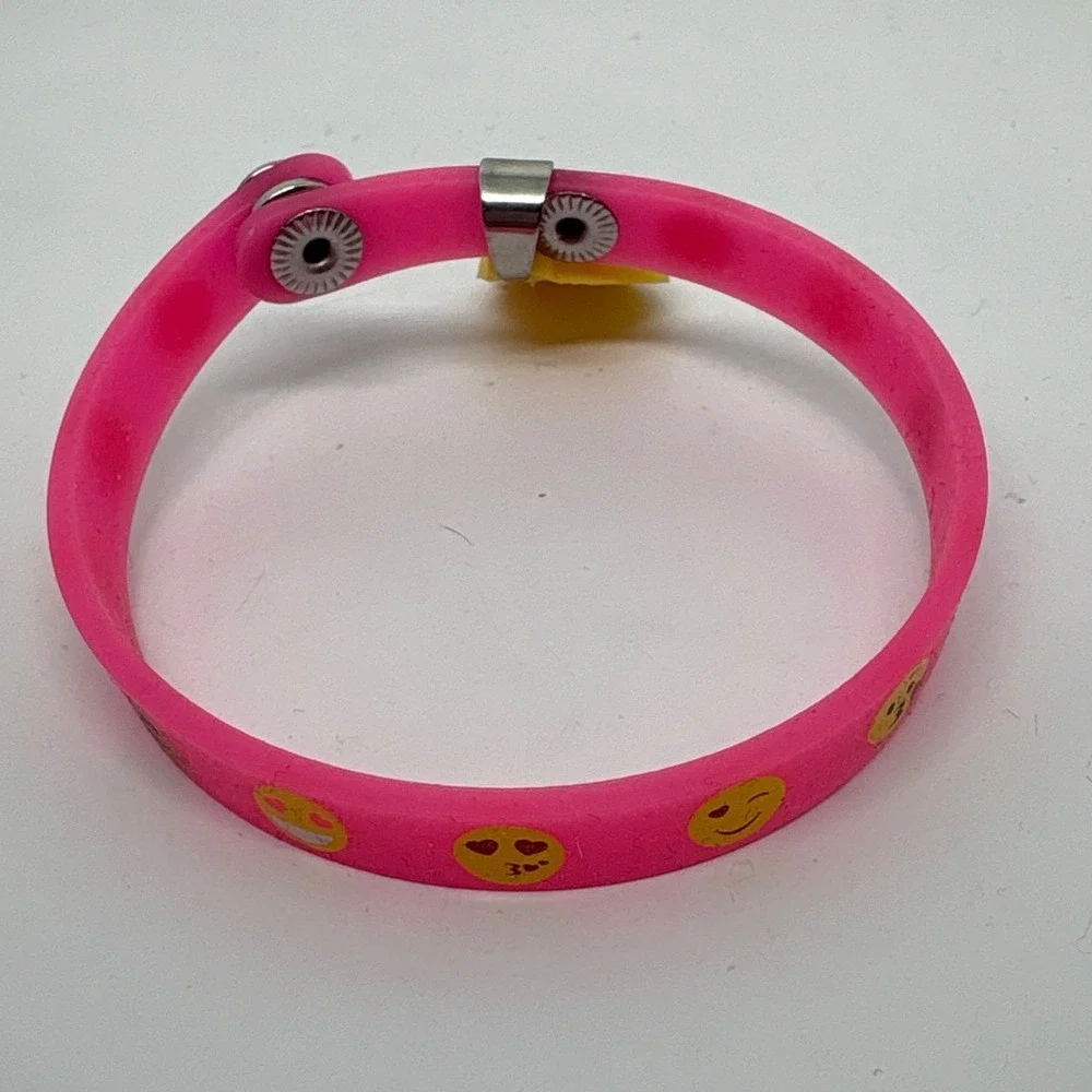 Kids Hot Pink Emoji Bracelet with Smiley Face Charm‎ Adjustable Snap Closure